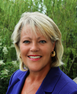 Leslie Davis Blackwell